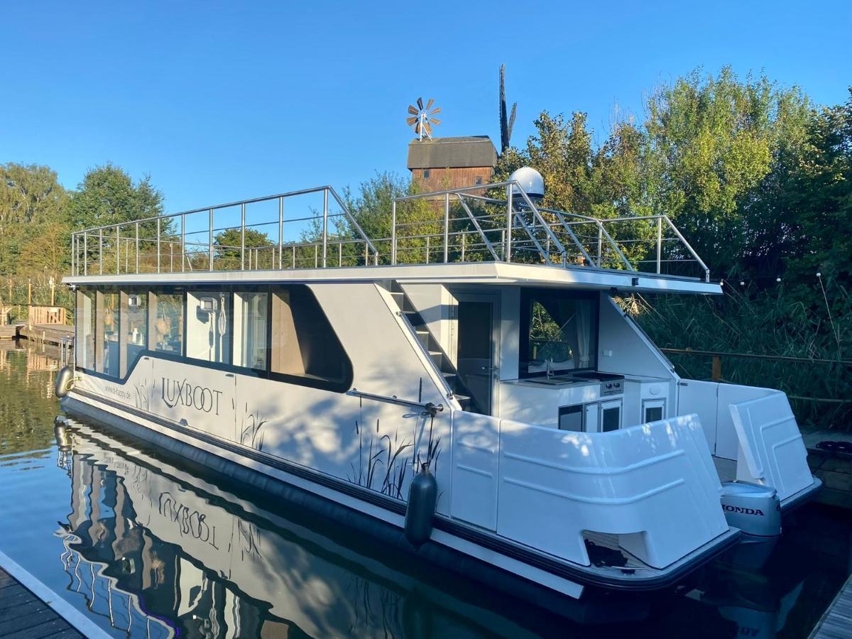 Lieblingsplatz Parey - Schwimmendes Hausboot Hotel Kültér fotó